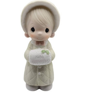 Precious Moments Vintage "Wishing You a Cozy Christmas" 1986